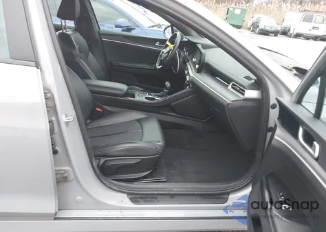 2021 Kia K5 Gt-Line z USA, uszkodzony, nr VIN 5XXG64J20MG022945